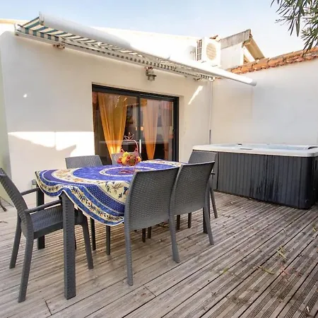 Le Petit Port Du Loiron 17 Charente Maritime