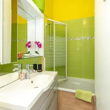 Villa Le Petit Port Du Loiron 17 Charente Maritime