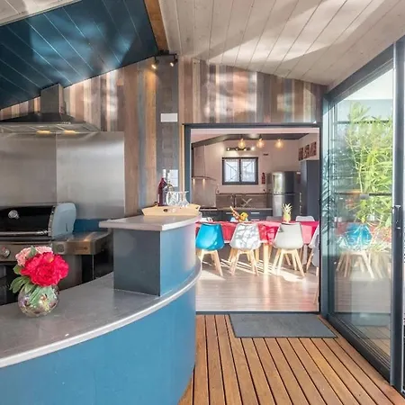 Villa Le Petit Port Du Loiron 17 Charente Maritime *