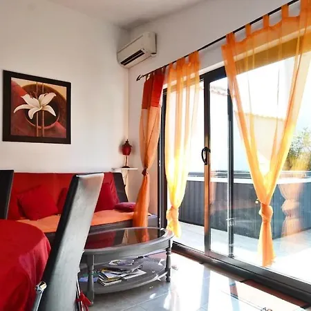 Villa Le Petit Port Du Loiron 17 Charente Maritime *