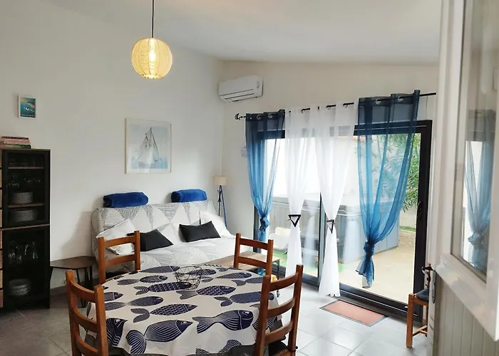 Du Petit Port Du Loiron * Angoulins